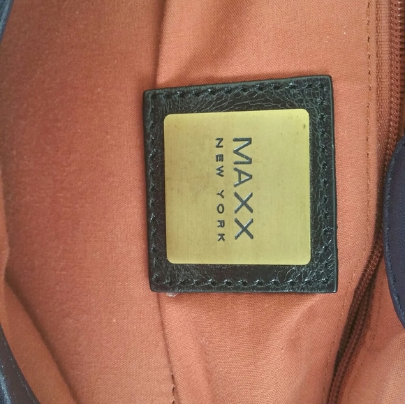 Maxx New York satchel studded leather handbag - Picture 7 of 8